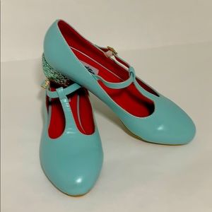 Lulu Hun Short Heeled Shoes